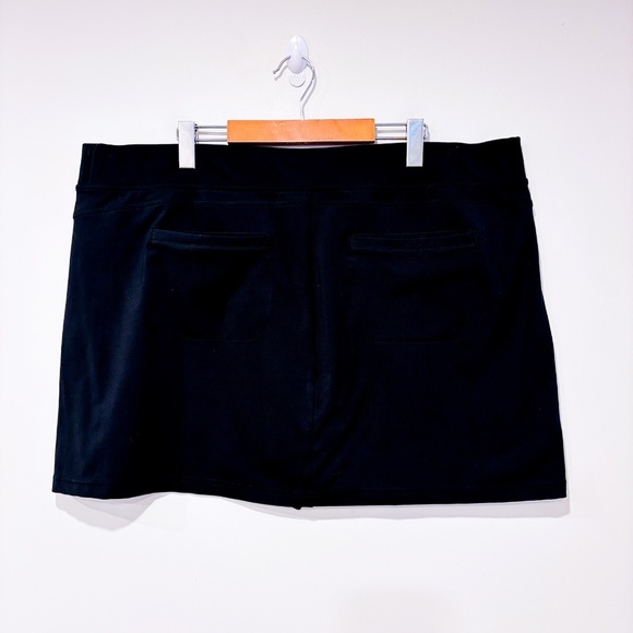 REITMANS Black Skort - Picture 7 of 7